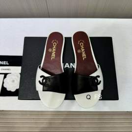 Picture of Chanel Slippers _SKUChanelsz35-40FS06013221